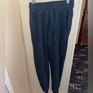 Lululemon joggers